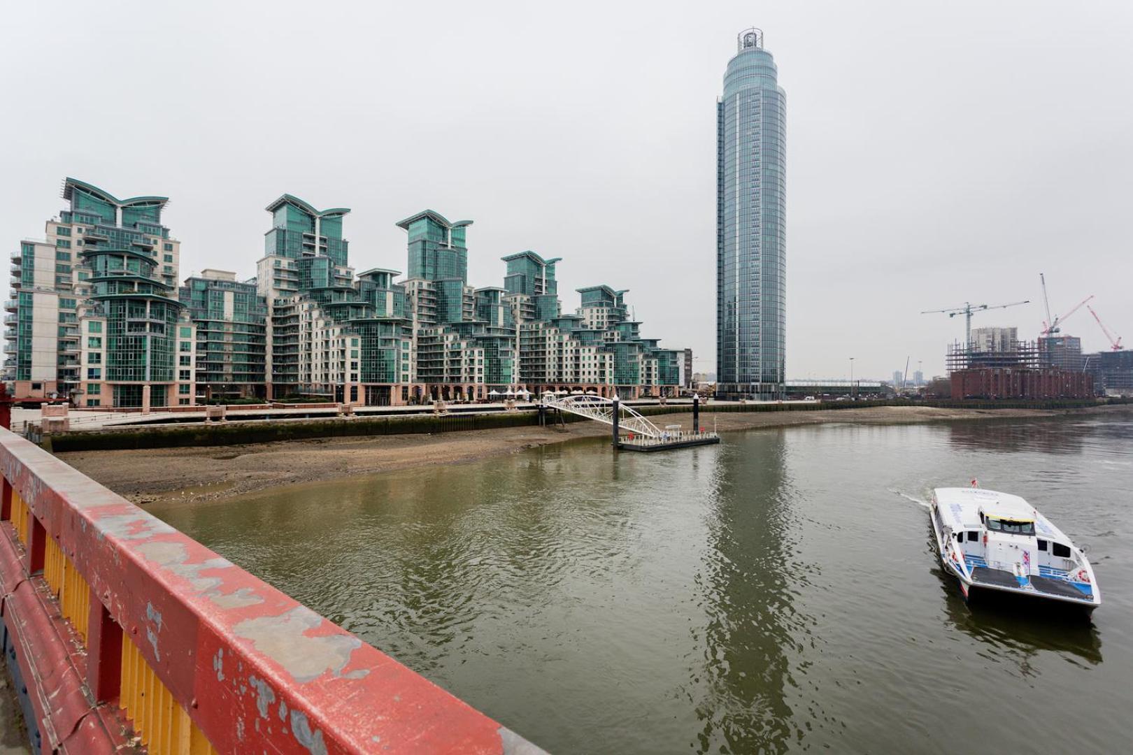 ロンドンVeeve - Modernist Wharfアパートメント エクステリア 写真
